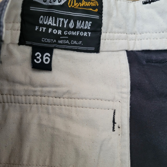 Volcom Men's Chino Workwear Cut-Off Shorts Size 36 Inseam 10" Pre-owned - Picture 7 of 7